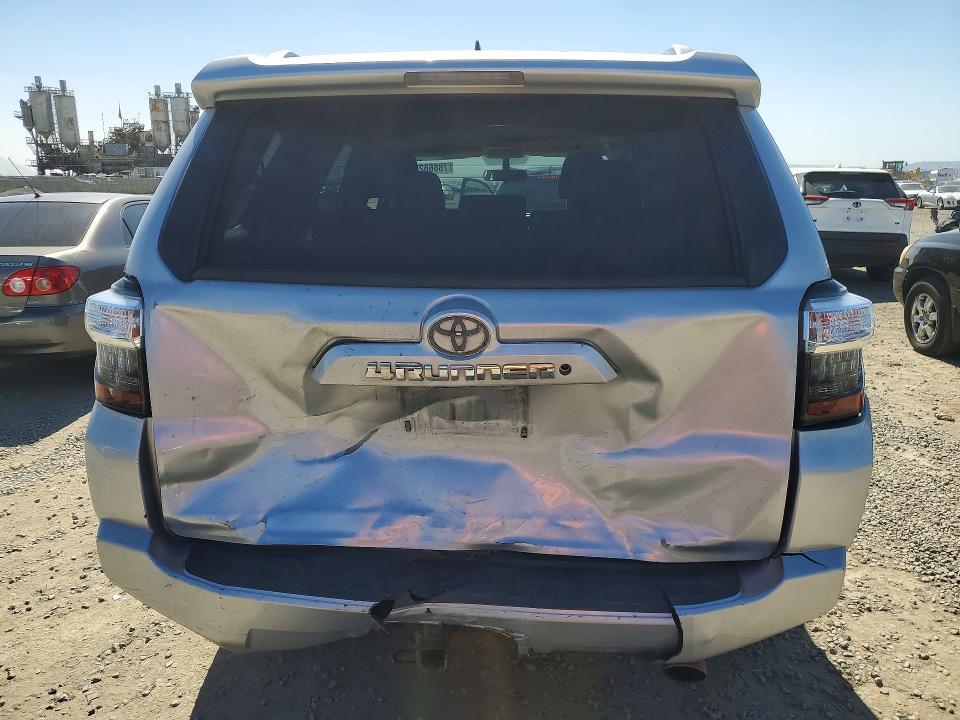 2014 Toyota 4runner SR5