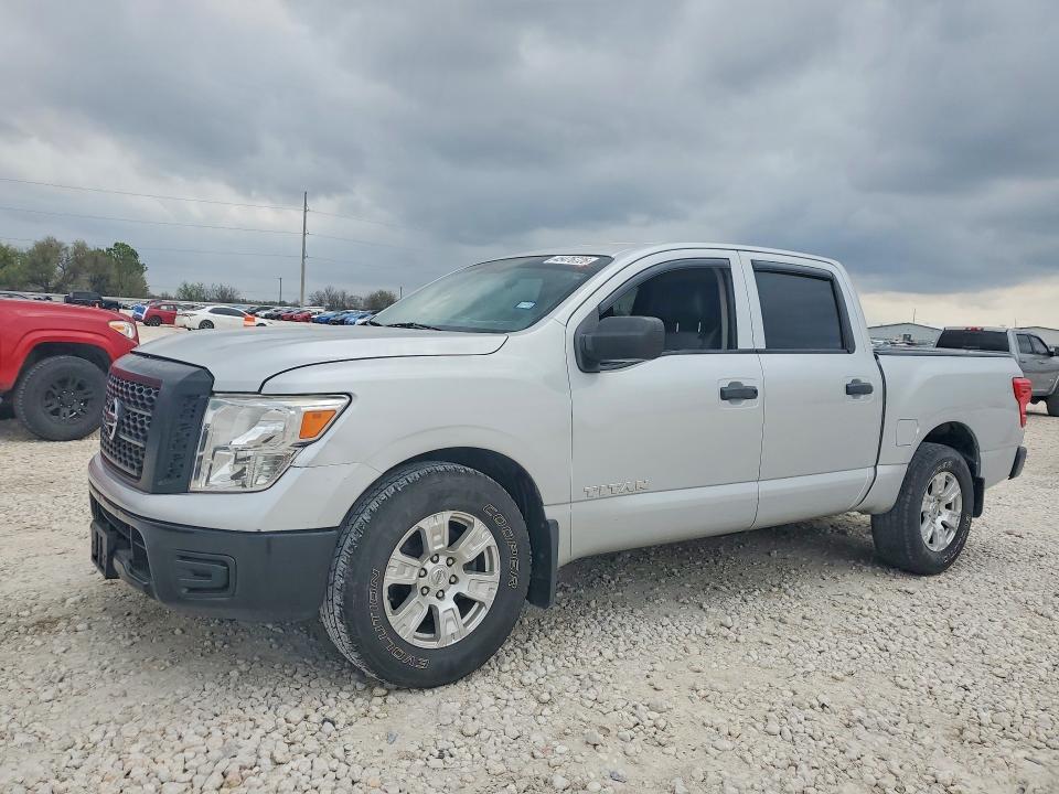 2017 Nissan Titan S