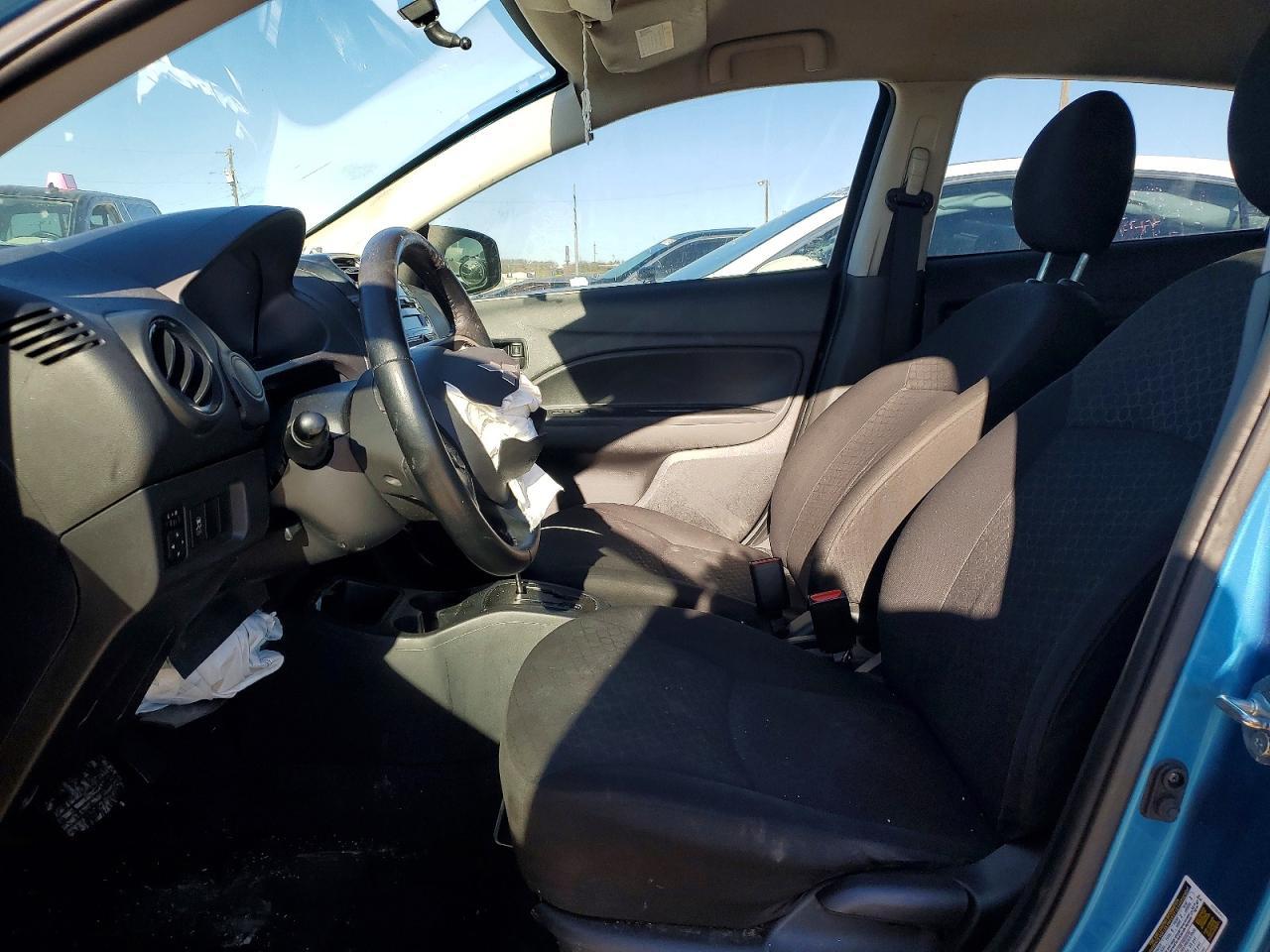 2015 Mitsubishi Mirage es