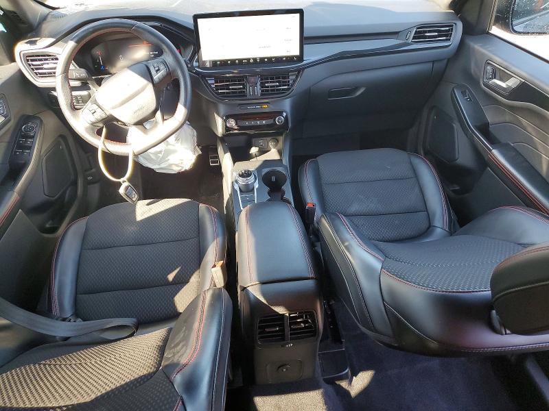 2023 Ford Escape st Line