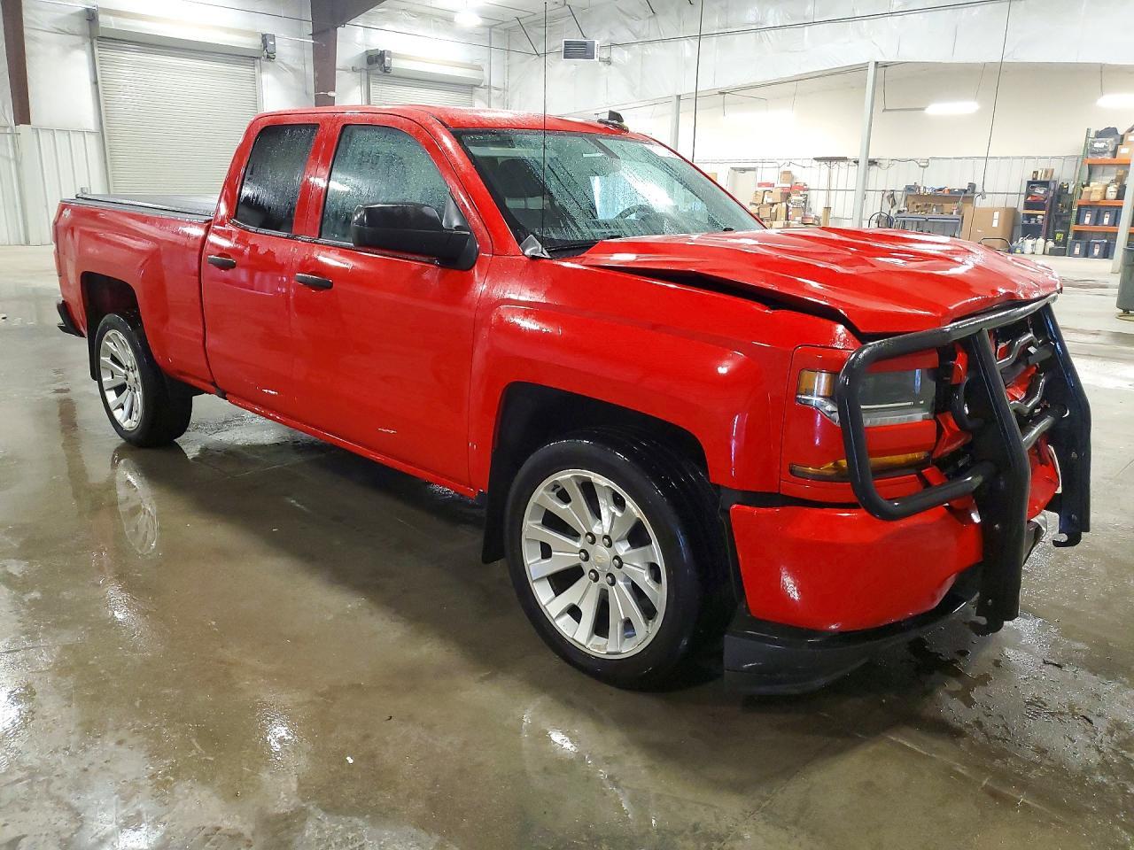 2018 Chevrolet Silverado K1500 Custom
