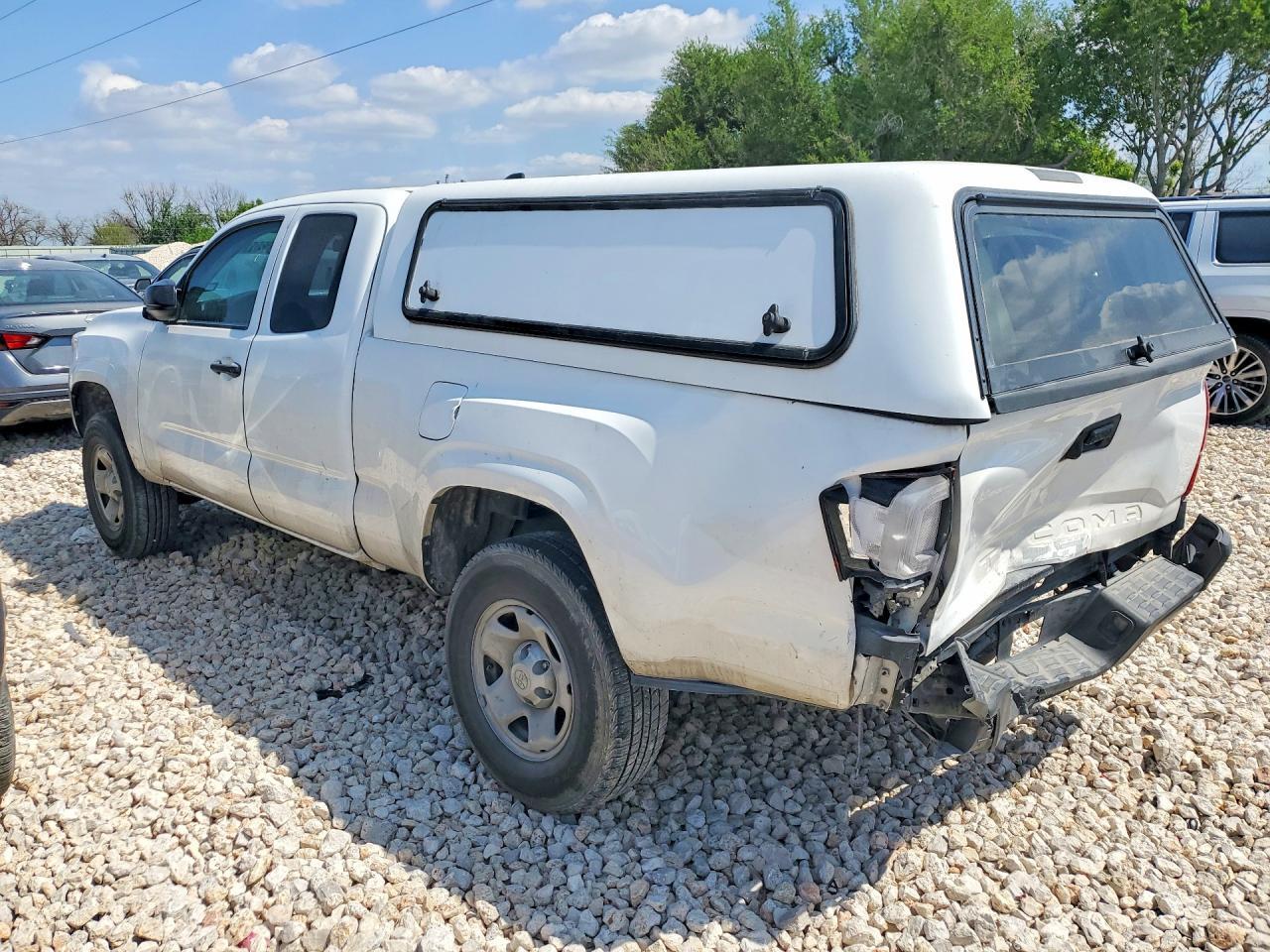 2022 Toyota Tacoma SR