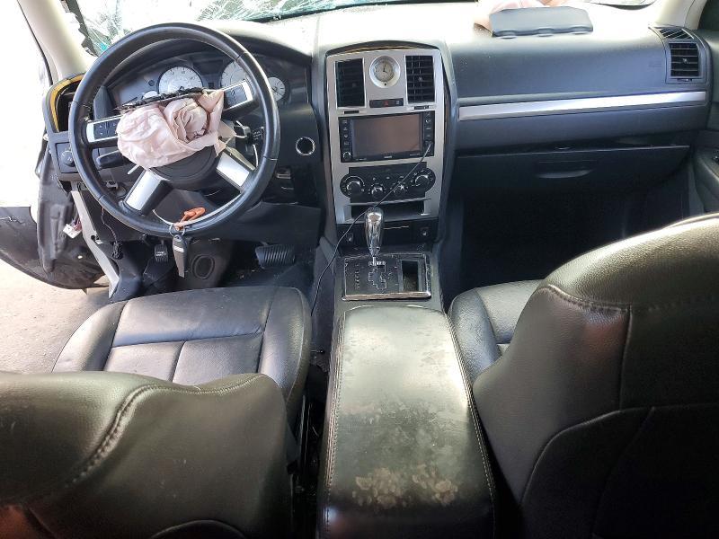 2010 Chrysler 300 Touring