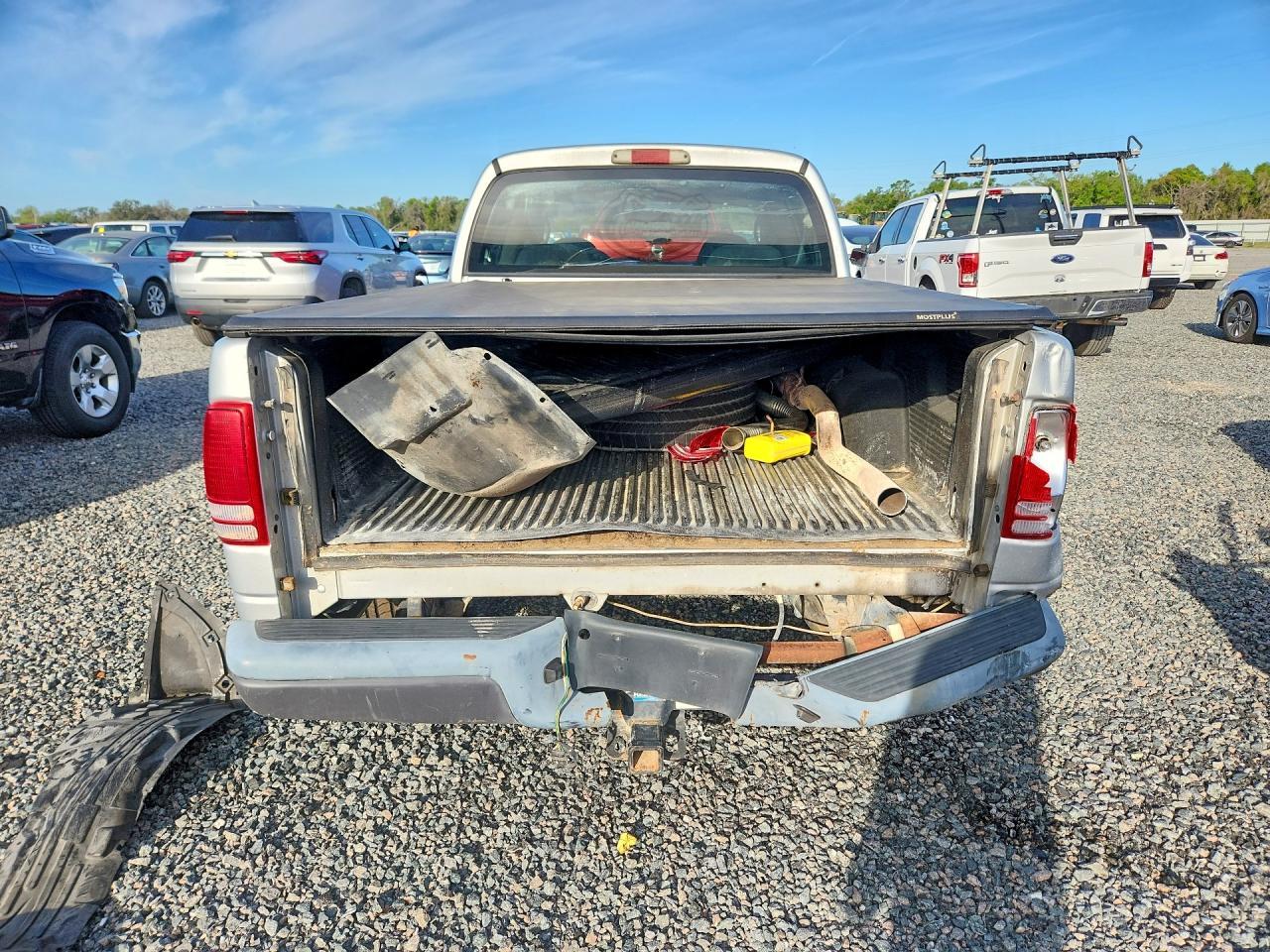 2004 Dodge Dakota Quad Sport