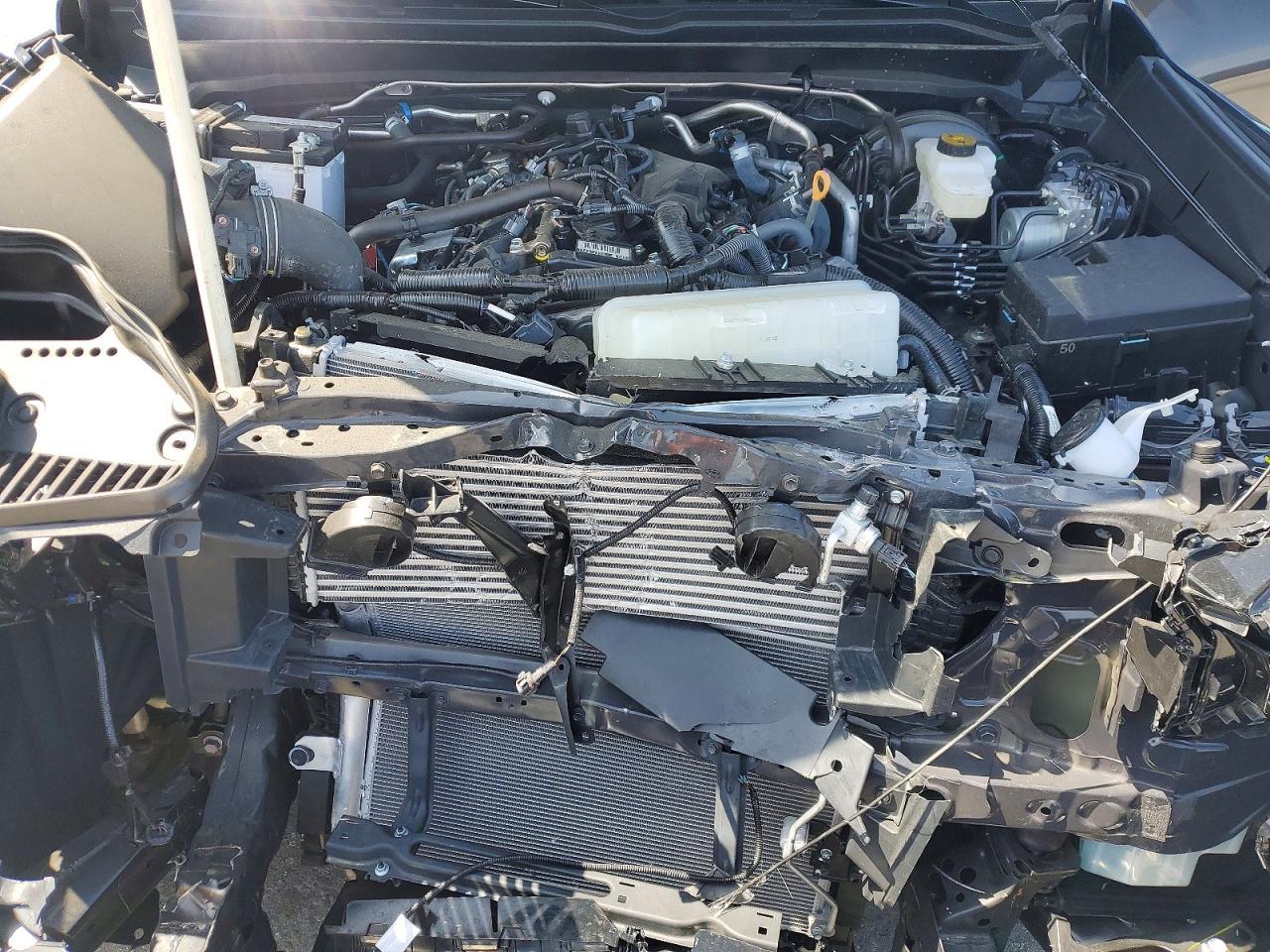 2025 Toyota Tacoma SR5 Double CA SR5