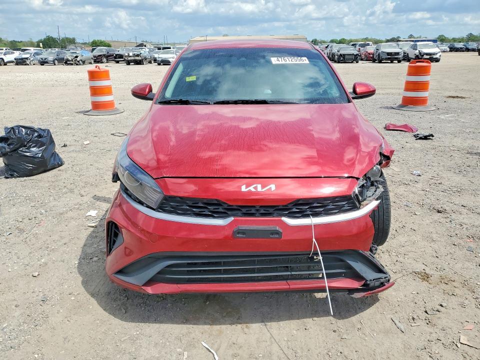 2023 KIA Forte lxs