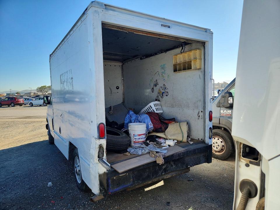 2000 GMC Savana Cutaway G3500