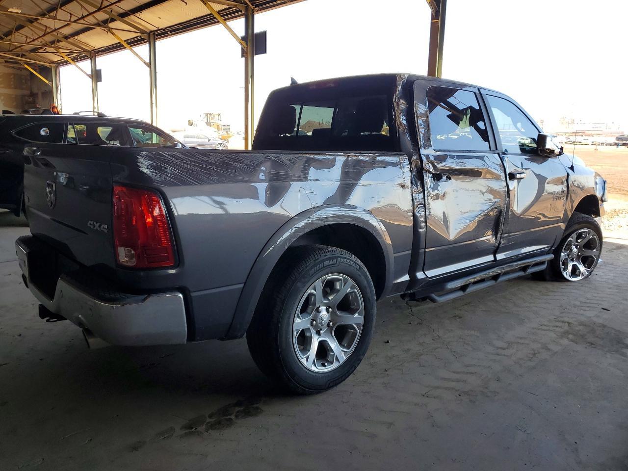 2017 Dodge 1500 Laramie
