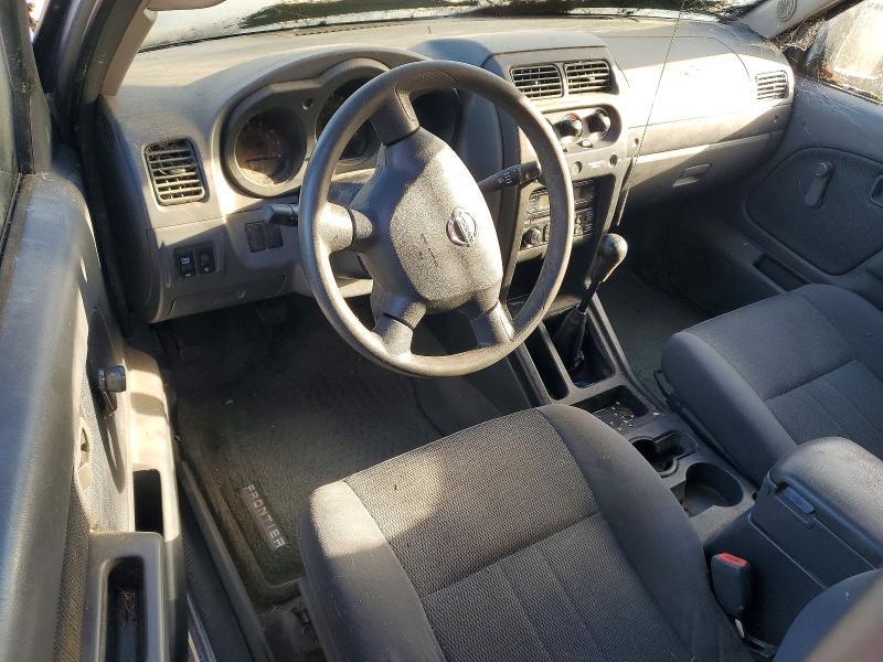 2002 Nissan Frontier Standard