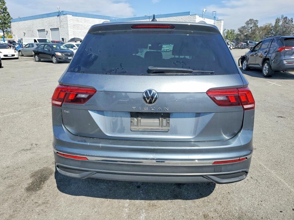 2022 Volkswagen Tiguan se