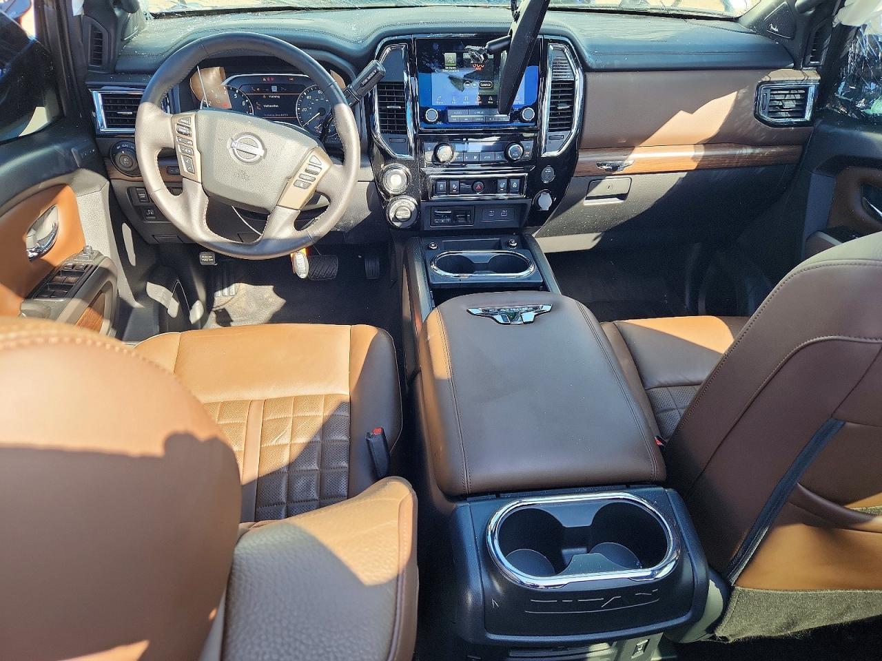 2024 Nissan Titan Platinum Reserve