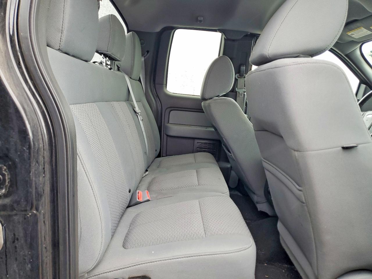 2011 Ford F150 Super cab