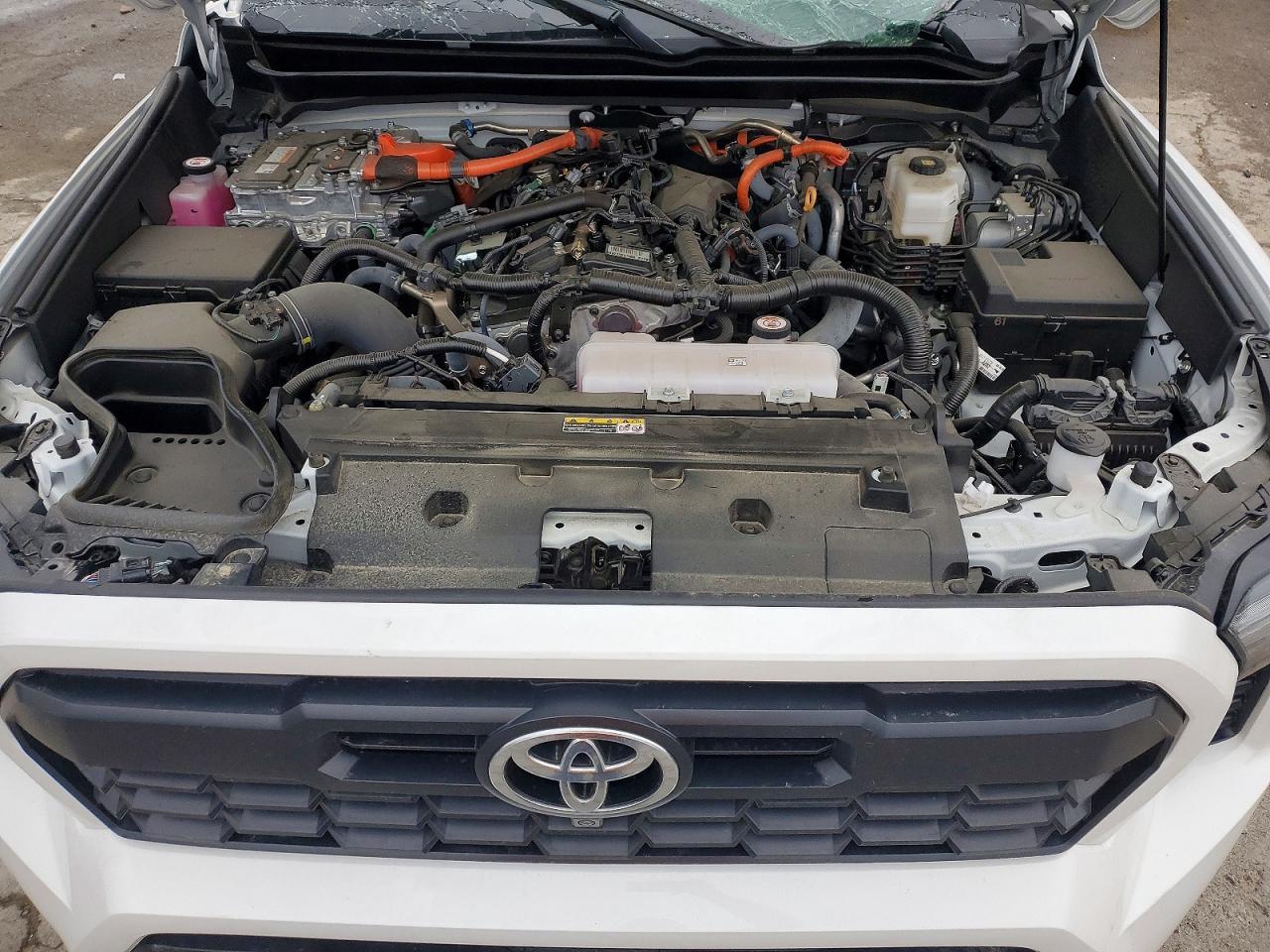 2025 Toyota Tacoma TRD OFF-ROAD HV