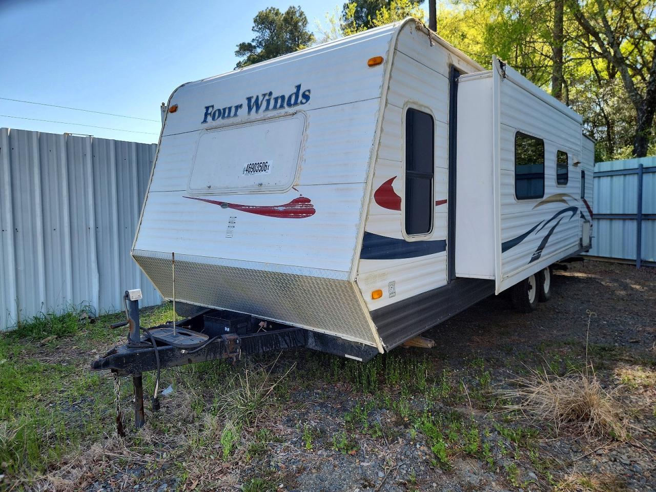 2009 Dutchmen Four Winds Camper