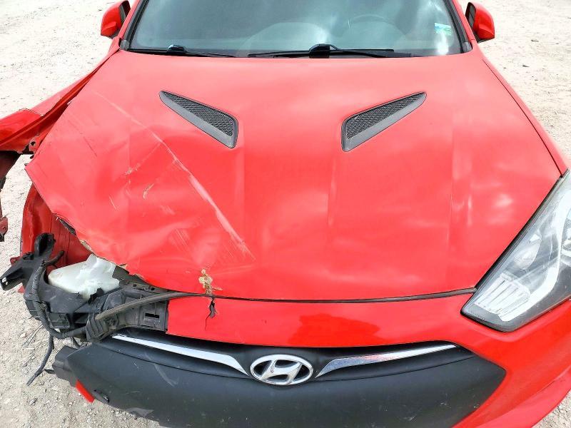 2013 Hyundai Genesis Coupe 3.8 Track