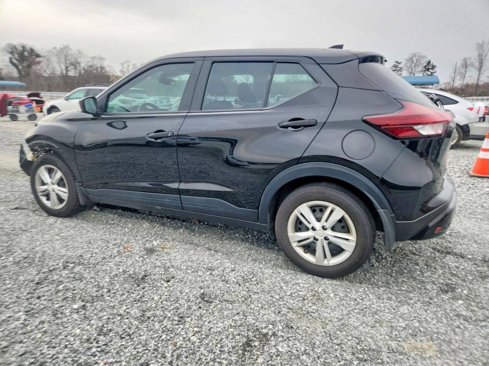 2024 Nissan Kicks s