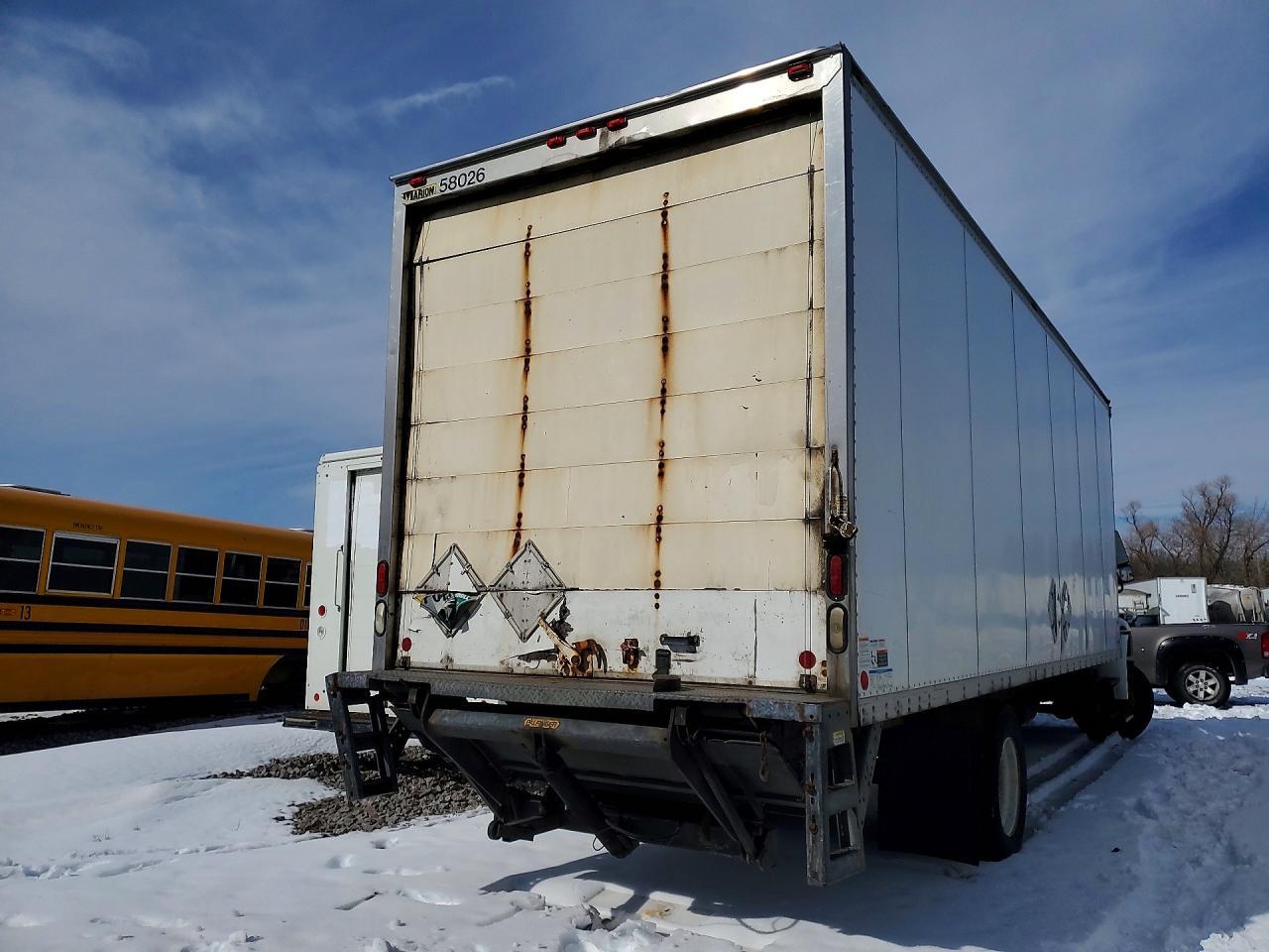 2015 International 4300 BOX Truck