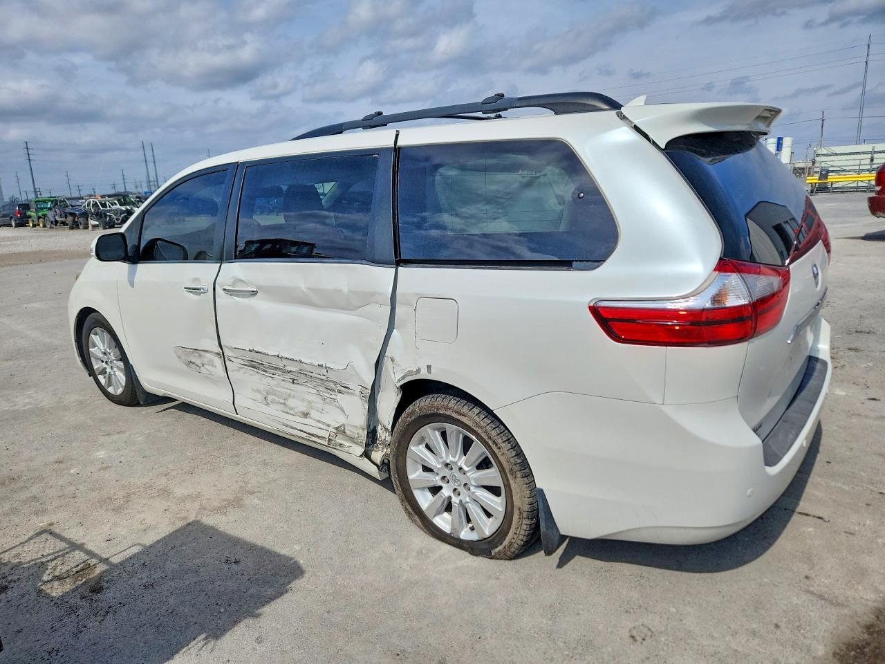 2015 Toyota Sienna Limited Premium 7-passenger