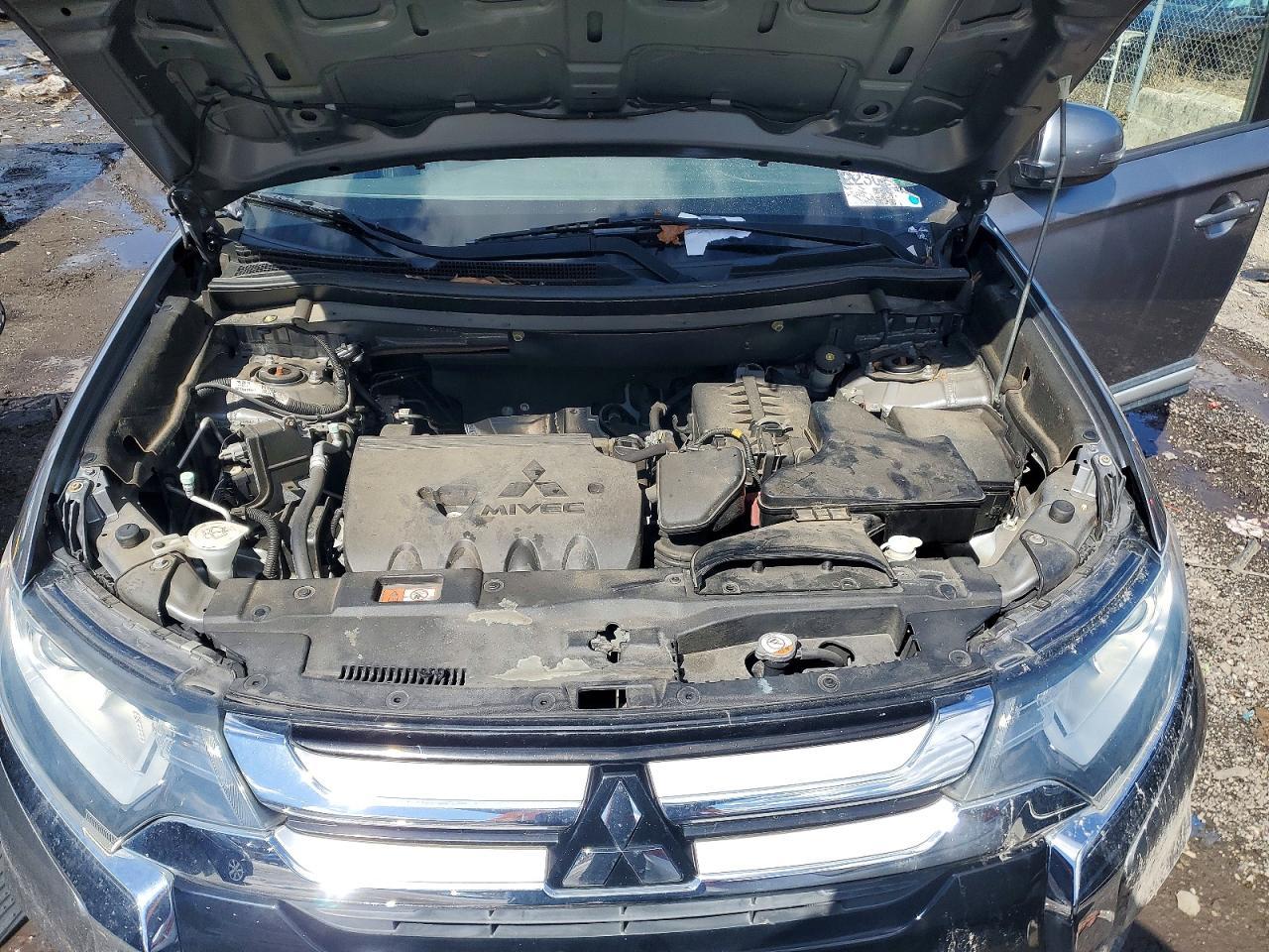 2016 Mitsubishi Outlander se