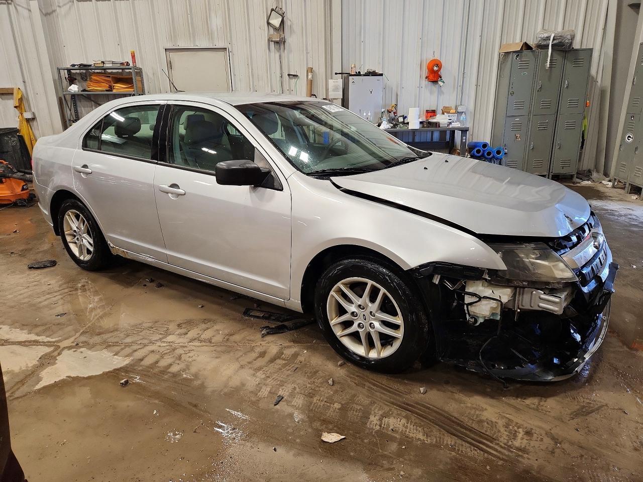 2012 Ford Fusion s