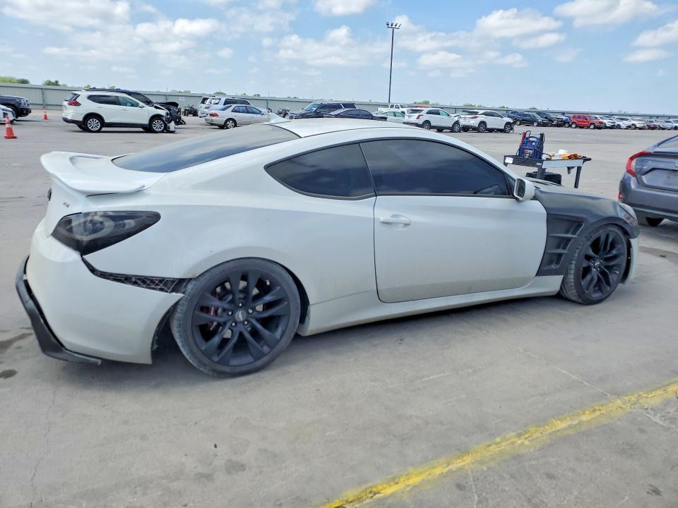 2013 Hyundai Genesis Coupe 2.0t R-spec