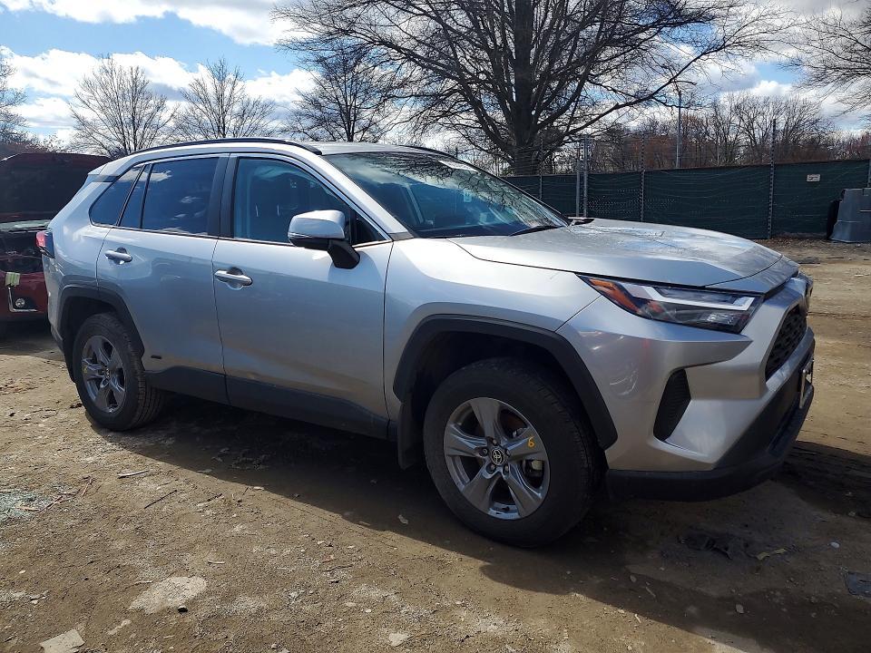 2025 Toyota Rav4 Hybrid xle