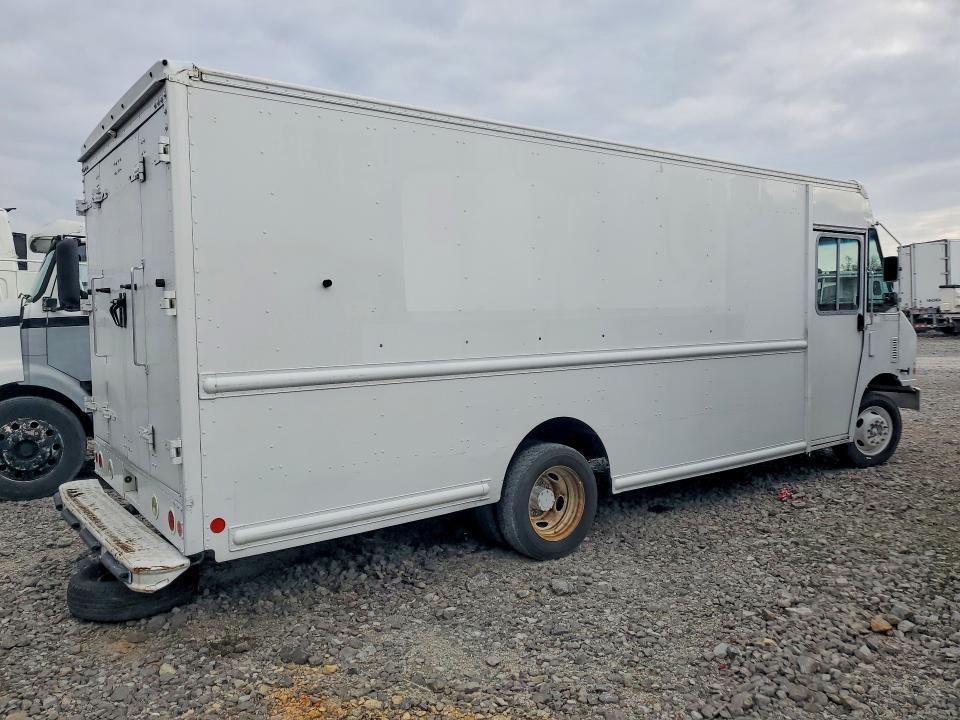 2014 Ford F59 Delivery Truck