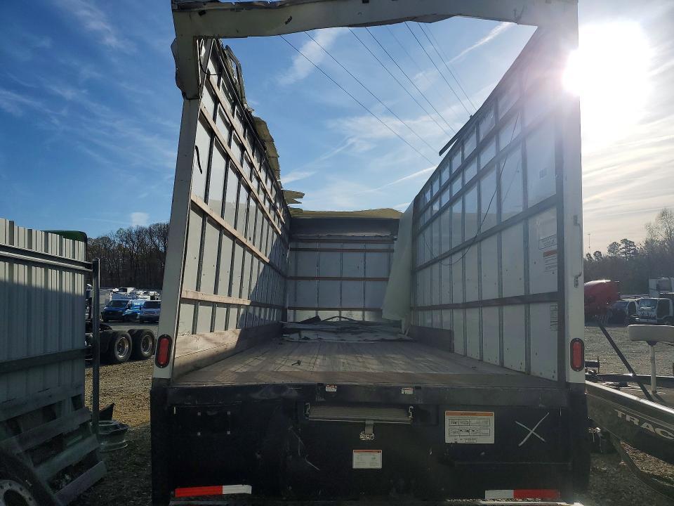 2023 International MV607 BOX Truck