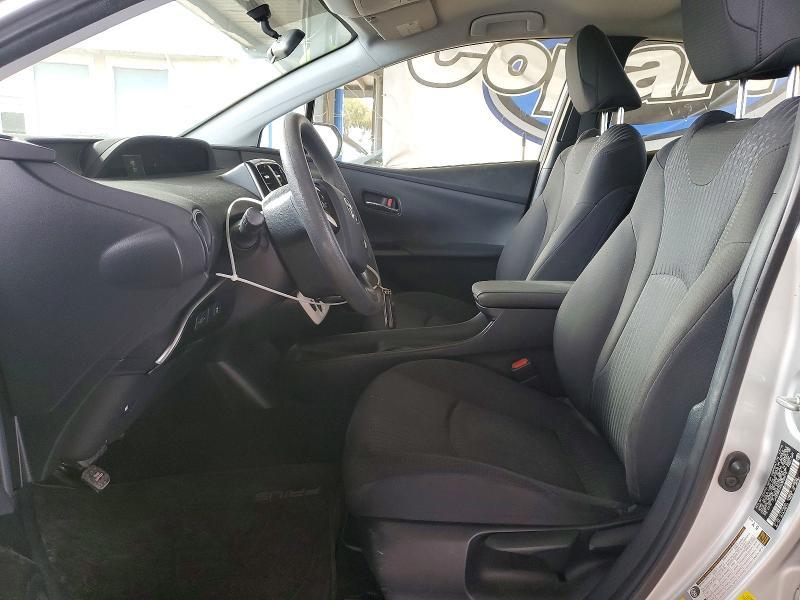2016 Toyota Prius two