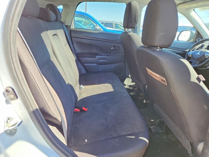 2013 Mitsubishi Outlander Sport se