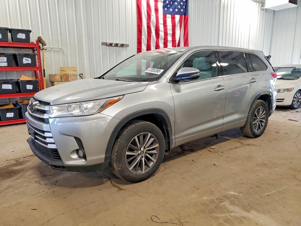 2017 Toyota Highlander xle