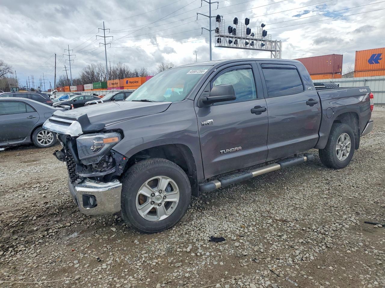 2018 Toyota Tundra SR5