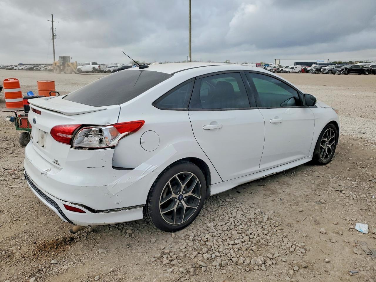 2015 Ford Focus se