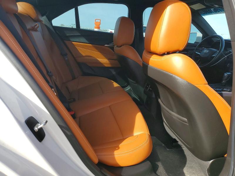 2023 Cadillac CT4 Premium Luxury