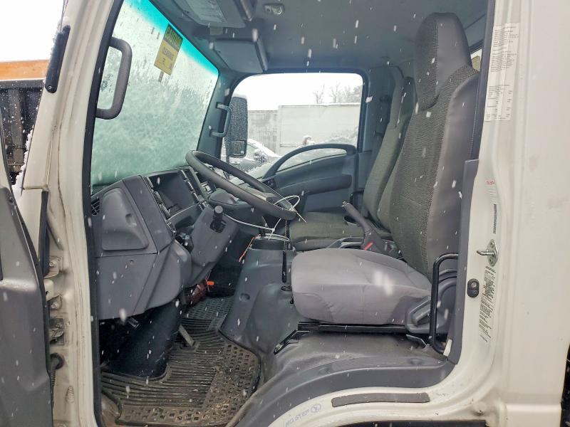 2016 Isuzu NPR HD BOX Truck