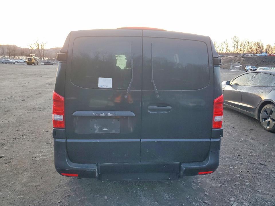 2018 Mercedes-Benz Metris