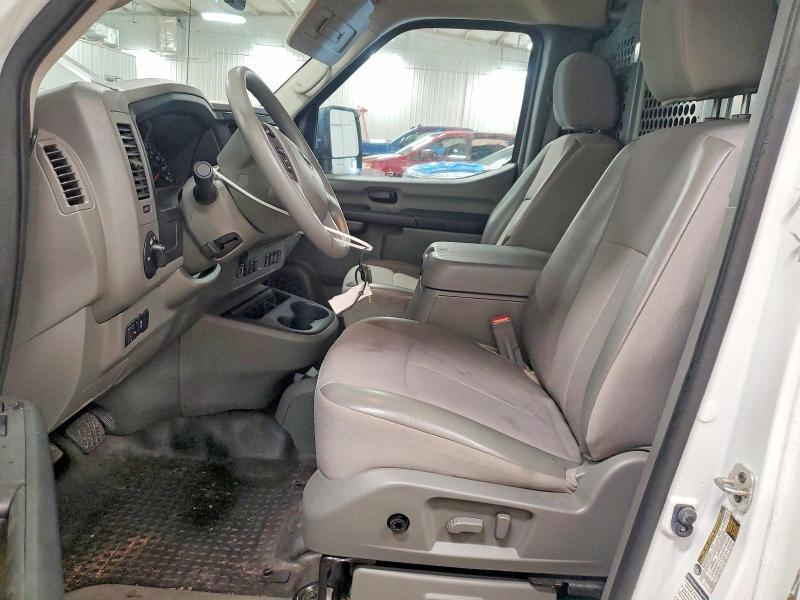 2020 Nissan NV 3500 HD SL
