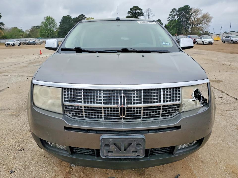 2010 Lincoln Townhouse MKX