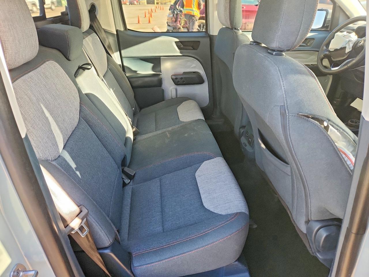 2022 Ford Maverick XL