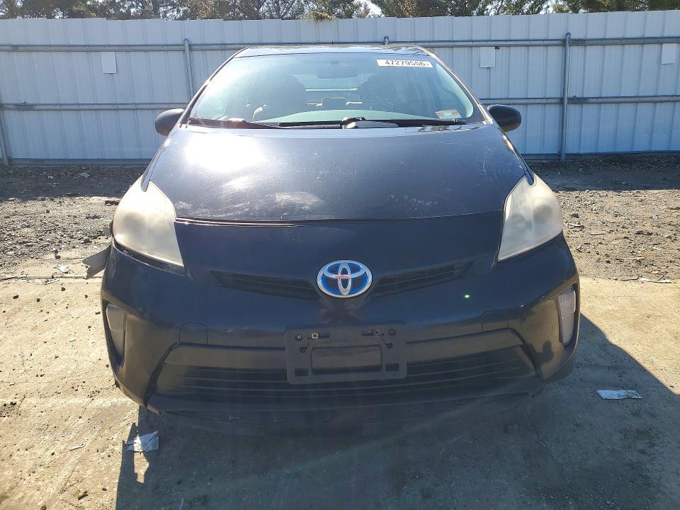2013 Toyota Prius two