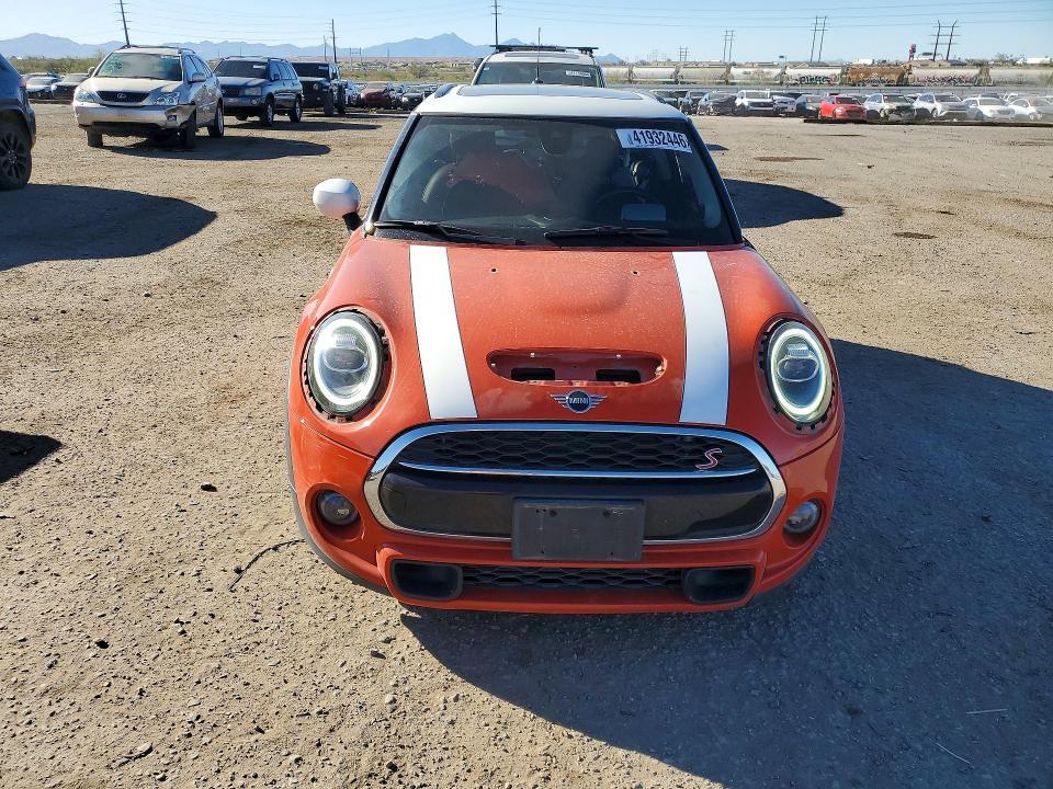 2020 Mini Cooper s