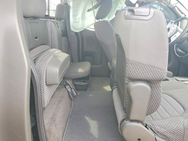 2013 Nissan Frontier SV V6