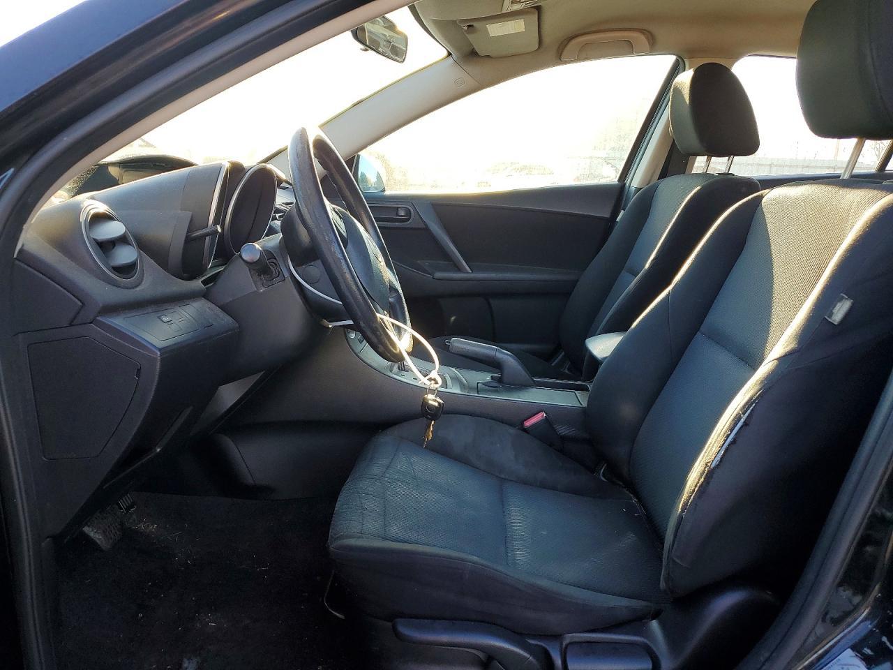 2011 Mazda 3 I