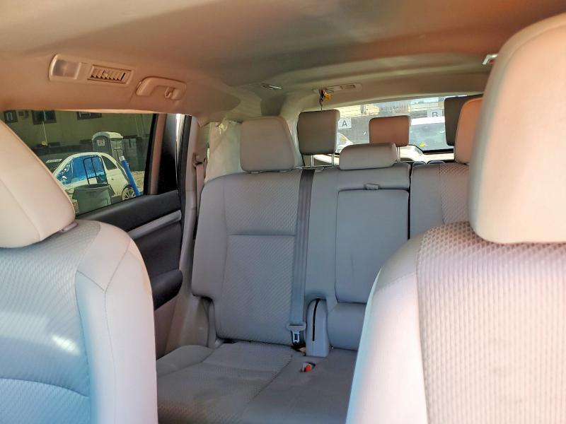 2018 Toyota Highlander le