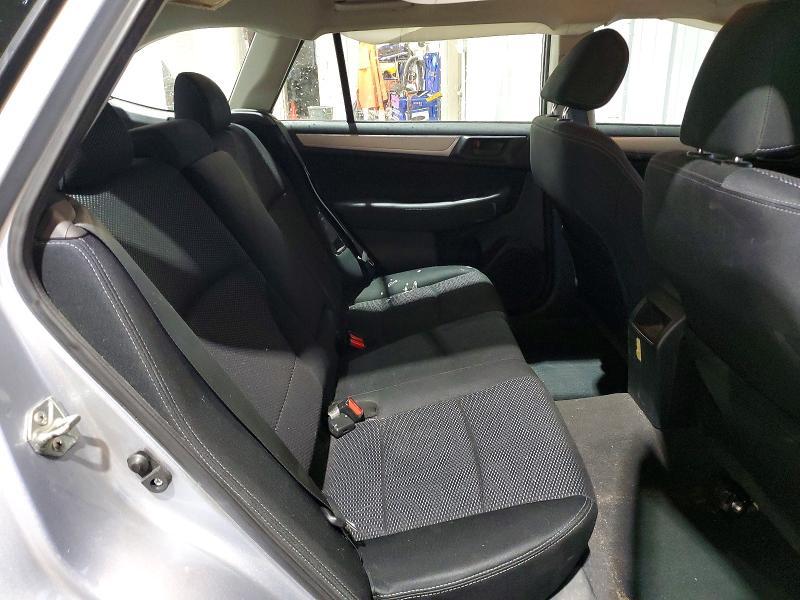 2015 Subaru Outback 2.5i