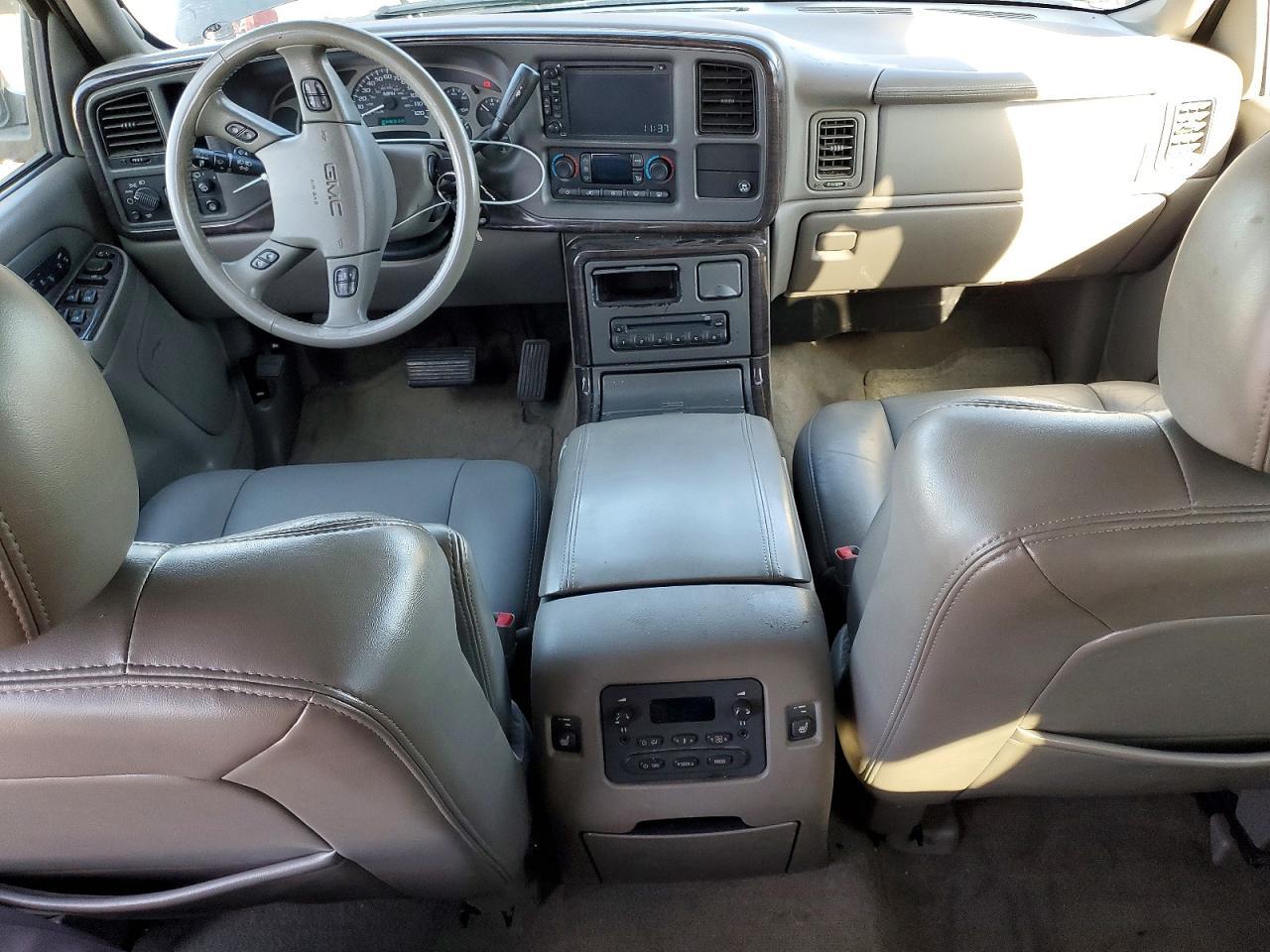 2005 GMC Yukon Denali