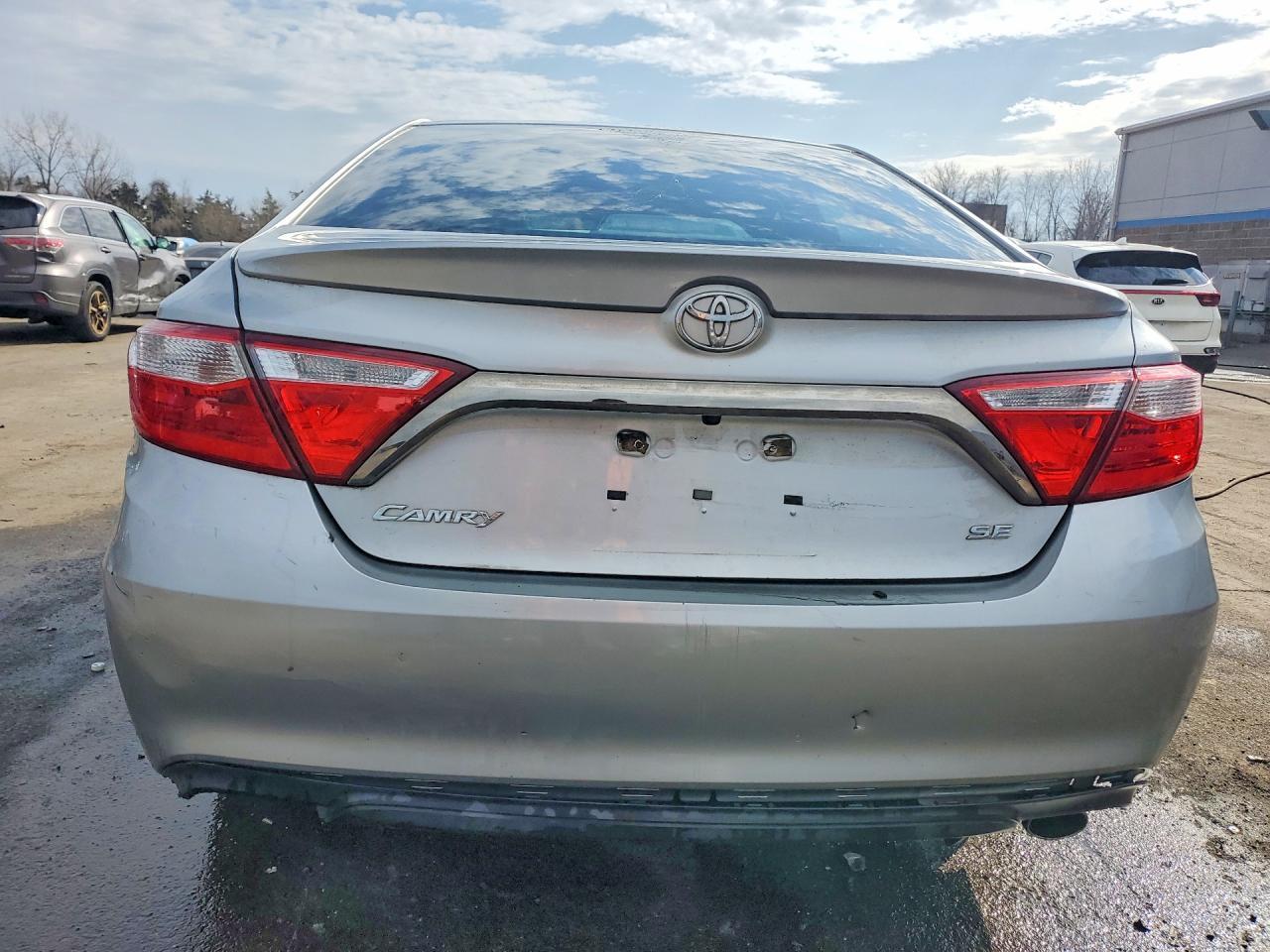 2017 Toyota Camry se
