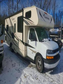 Salvage trucks for sale at Barberton, OH auction: 2018 Coachmen Recreational Vehicle (RV)