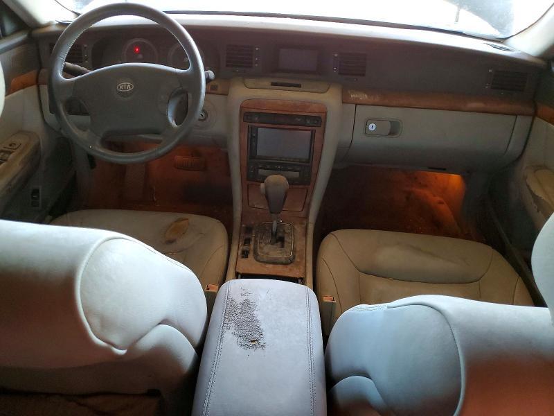 2004 KIA Amanti Base