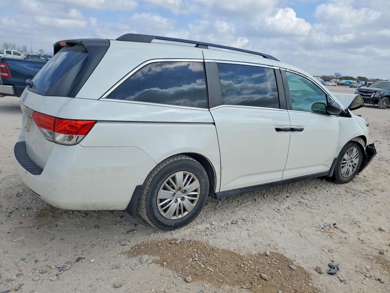 2015 Honda Odyssey lx